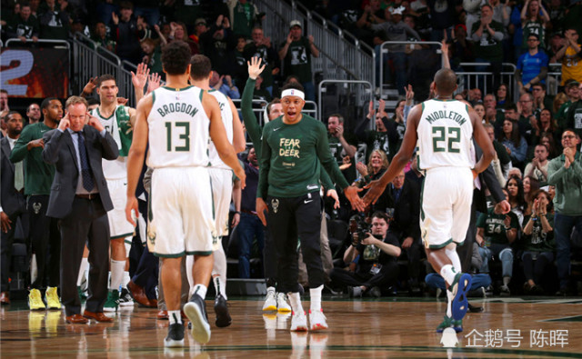  凯尔特人逆转雄鹿锁定东部决赛席位  