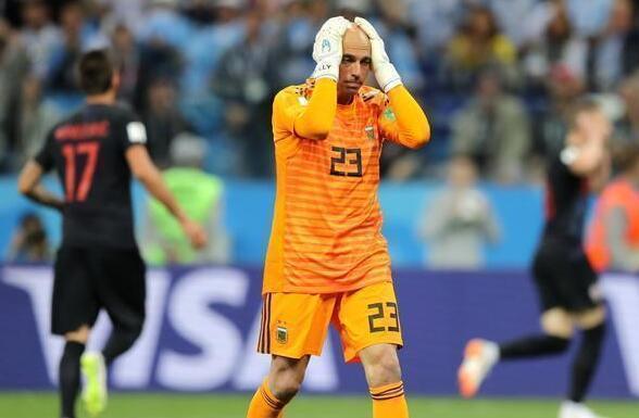  特鲁瓦防守端表现糟糕，连续失误导致主场惨败给领头羊