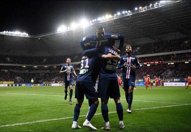  波尔多主场顽强抵抗最终惜败于领头羊巴黎圣日耳曼  